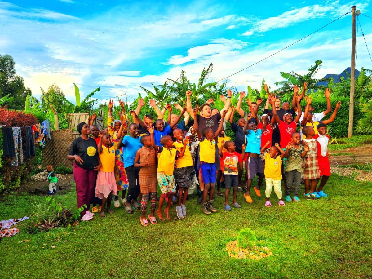 Lights Of Kazinga Orphanage And Homestay Rubirizi 외부 사진